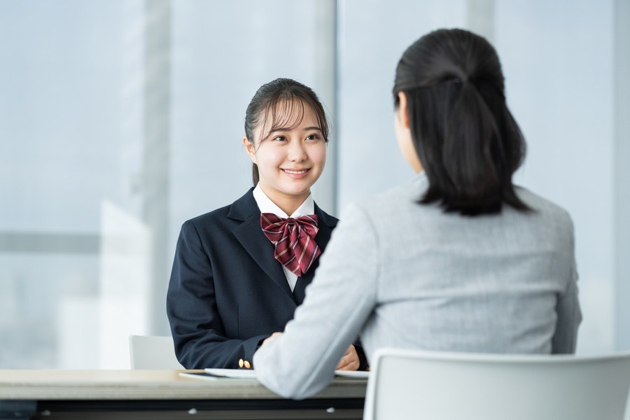 二次試験の面接対策もできる