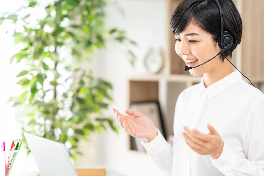 TOEIC満点・高得点の日本人講師から学べる