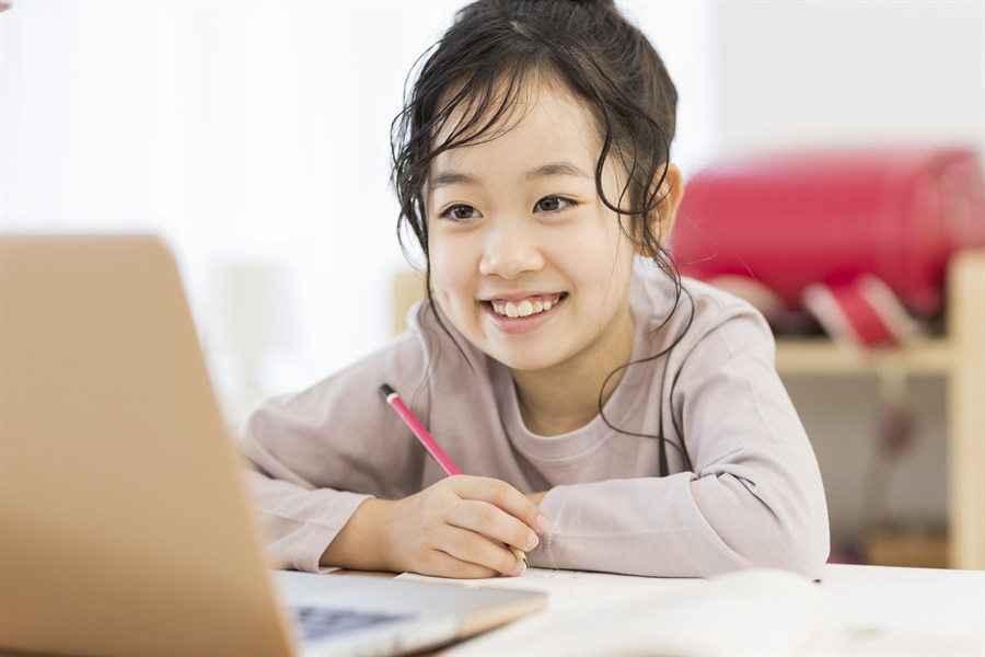 英語嫌いの子が“自分から話すようになった”家庭の取り組みとは|効果 (1)