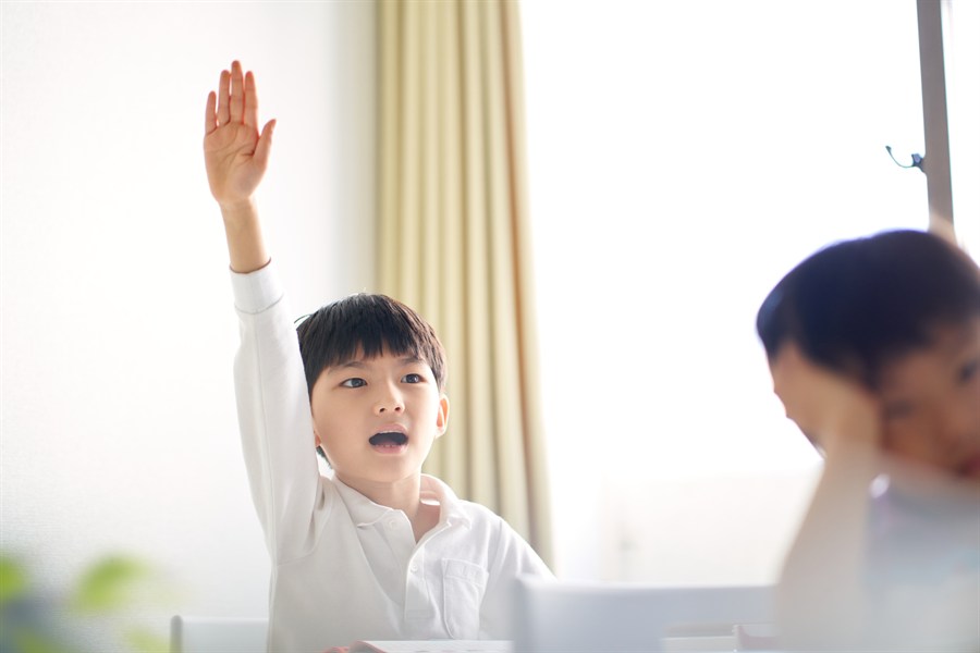 幼児期からの英語教育は意味ある?科学的に見たメリットと注意点|幼児教育メリット (1)