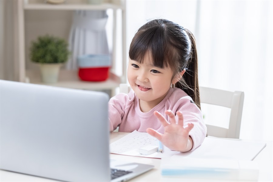 幼児期からの英語教育は意味ある?科学的に見たメリットと注意点|幼児教育メリット (2)