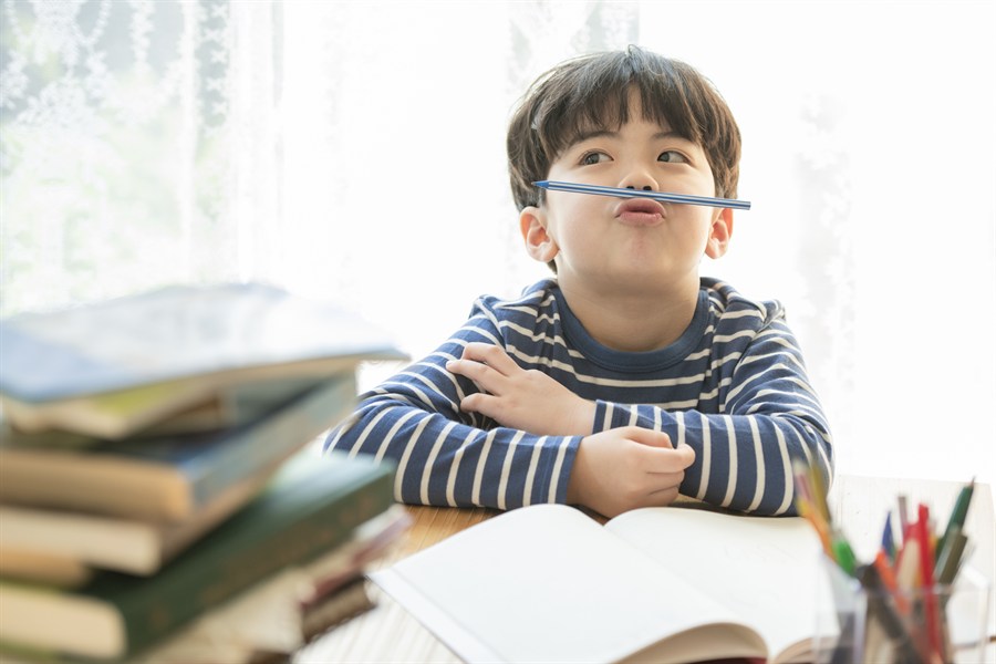 留学を考える前に知っておきたい、家庭でできる英語環境づくり|留学準備 (1)