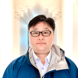 EJ  Koshi先生